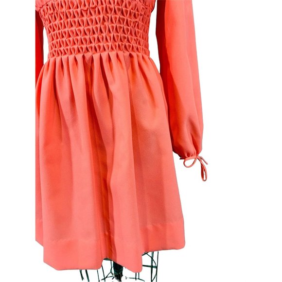 Vintage 1960s Peach Mini Dress Keyhole Shirred Waist | W 30-34" - Picture 6 of 10